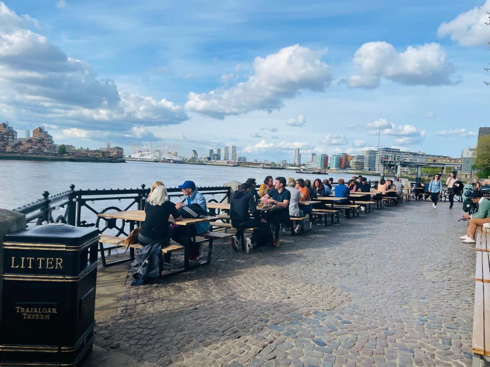 Greenwich Apartment With A River View & Balcony Near The 02 Arena & North Greenwich With Free Wifi & Fast Links Into Central Londen Buitenkant foto